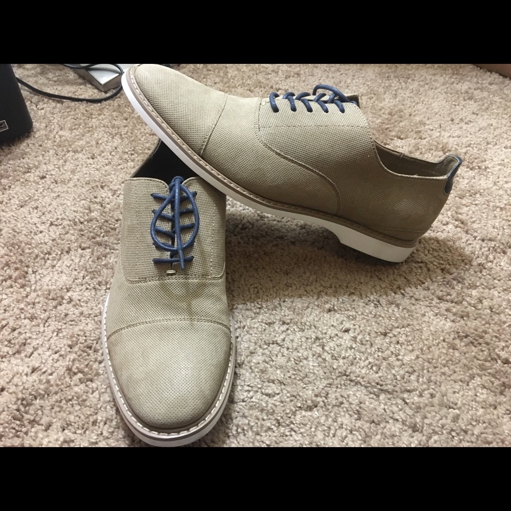 Aldo size 9 dress shoes